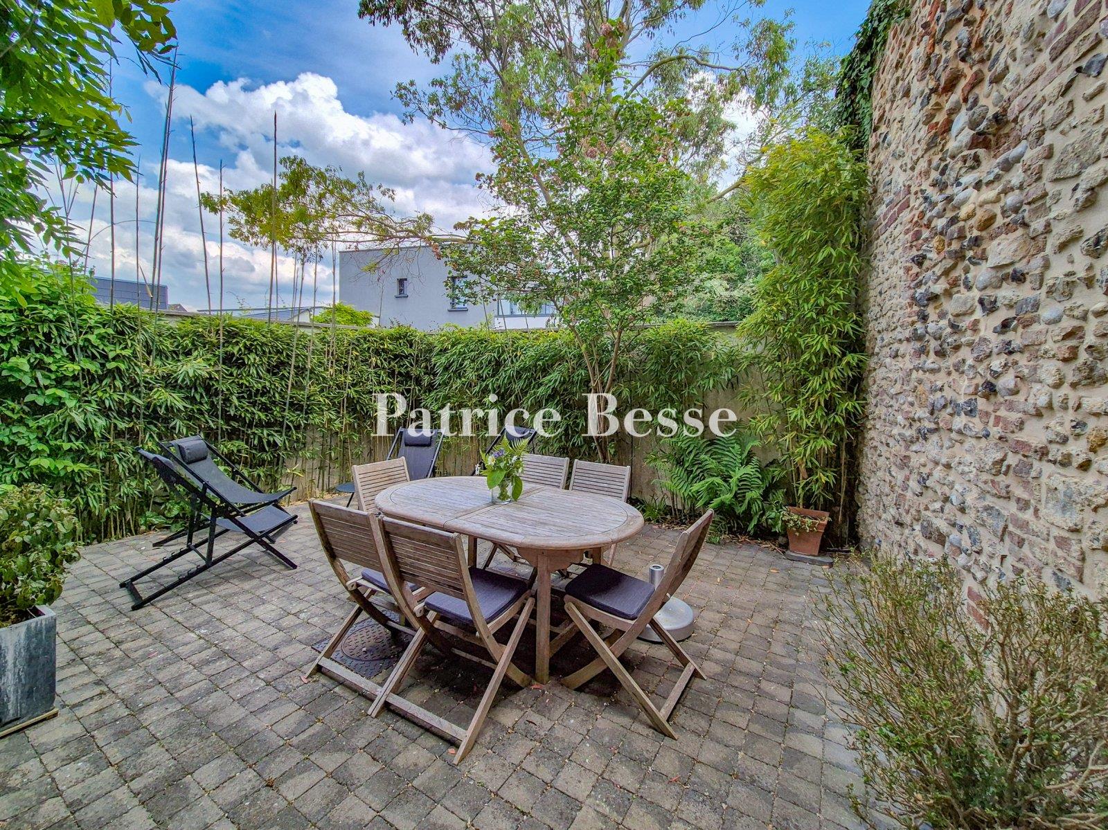 A former fisherman's cottage, renovated and furnished, in Saint-Valery-sur-Somme, two hours from Par