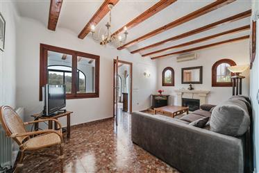 Opportunité fantastique pour une villa de 3 chambres, à seulement 3 km de la plage Arenal