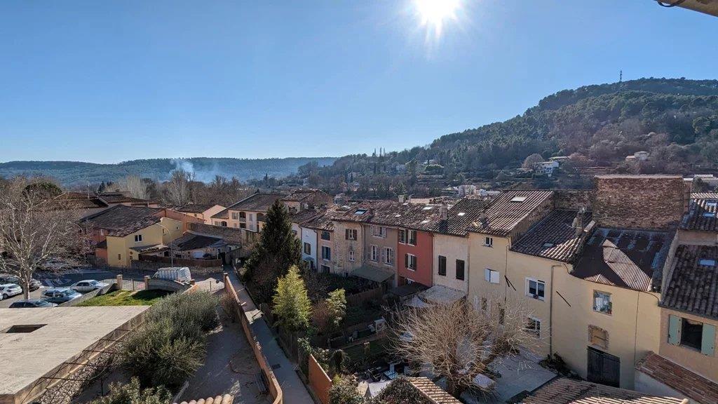 Salernes - 62.43m² apartment with balcony with stunning views