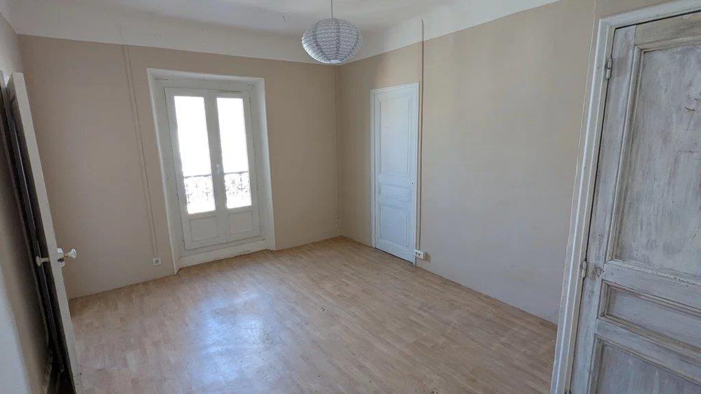 Salernes - 62.43m² apartment with balcony with stunning views