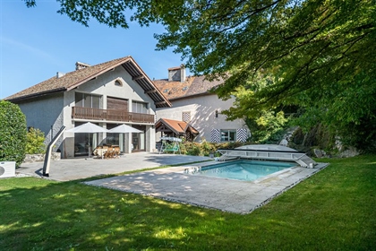 A Haven Of Peace 30 Minutes From GENEVA

There are some real estate jewels that leave you