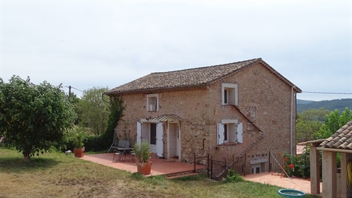 Charming 8 Ha Estate In Aop Cotes De PROVENCE

If you dream of running your own vineyard h