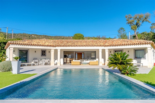 Le Plan de la Tour superb family villa for sale. 

Nestled in lush greenery, on the height