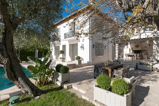 Purchase: House (06360)