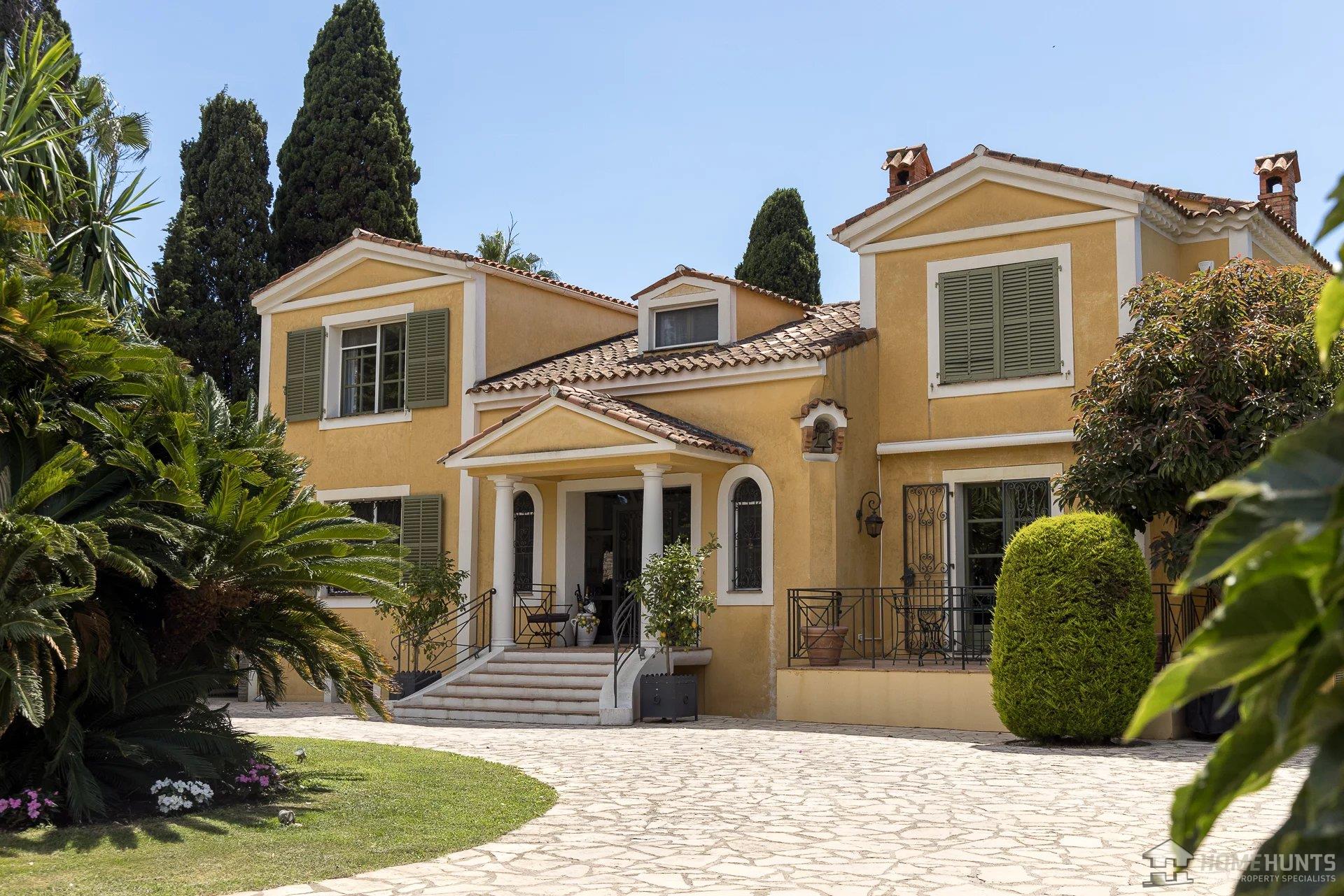Purchase: House (06160)