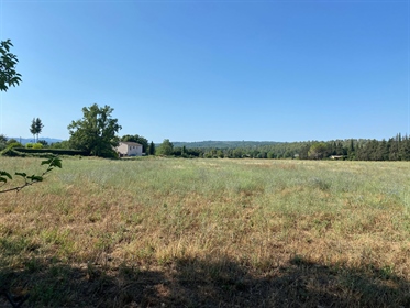 Large country property with agricultural land in the Provence countryside.

In the town of