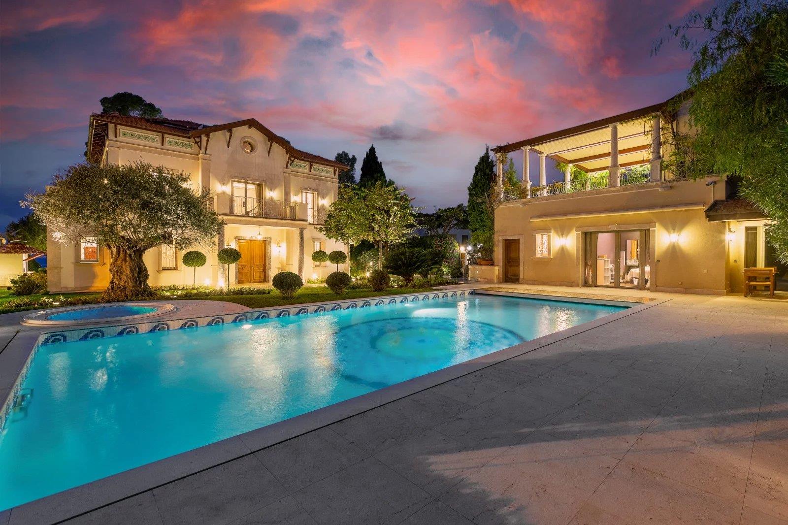 Purchase: House (06160)