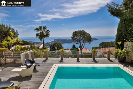 This prestigious villa in Villefranche-sur-Mer is a haven for lovers of the Cote d& 039 Azur. 
