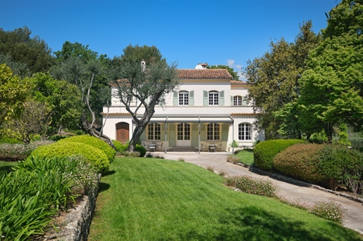 Elegant, former perfumer& 039 s mansion sitting in a peaceful location amidst an ancient olive grove