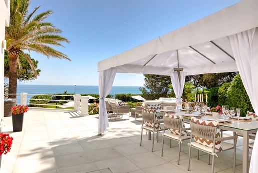 Cap Antibes. This superb contemporary villa has been completely renovated with luxurious and sophist