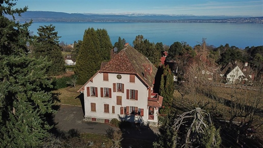 In the very popular residential area, from the heights of Evian, in the heart of the very sought-aft