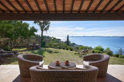 In the heart of the prestigious private and secure domain of Cap Negre, property with panoramic view