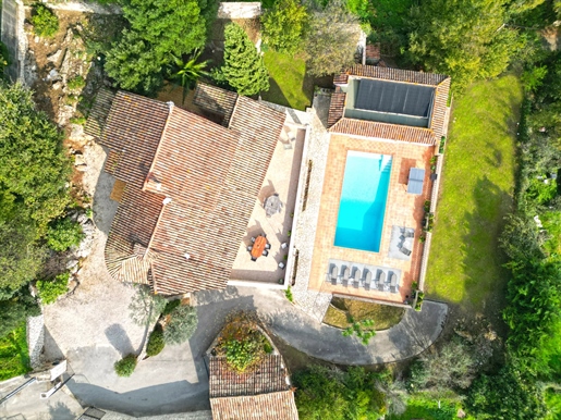 Purchase: House (06330)