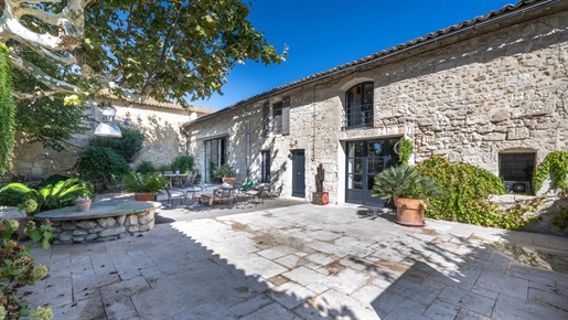 Superb restored 17th century farmhouse with approx. 400 m2 living space, outbuildings and swimming p