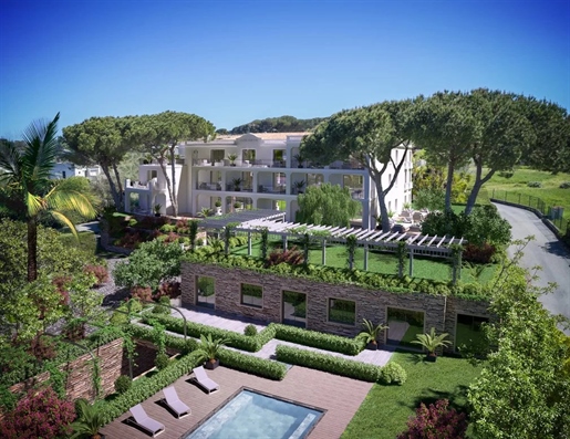 Located in the heart of Cap d& 039 Antibes, close to the beaches and restaurants of La Garoupe, the