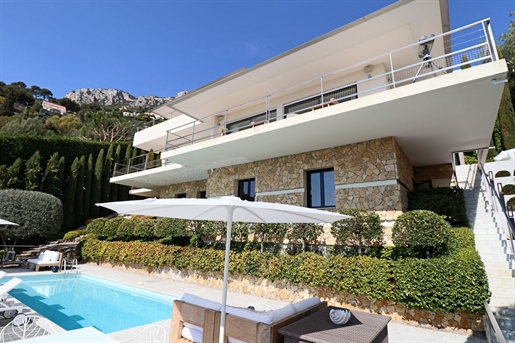 Eze, area of Saint Laurent d& 039 Eze in a secured residence, beautiful contemporary house of about