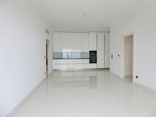 Compra: Apartamento (06190)