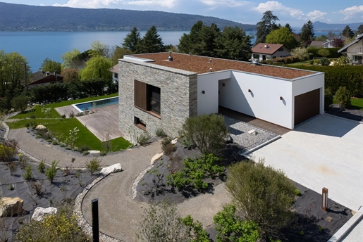 Veyrier du Lac, exclusive : stunning lake view house with contemporary modern architecture design, 3