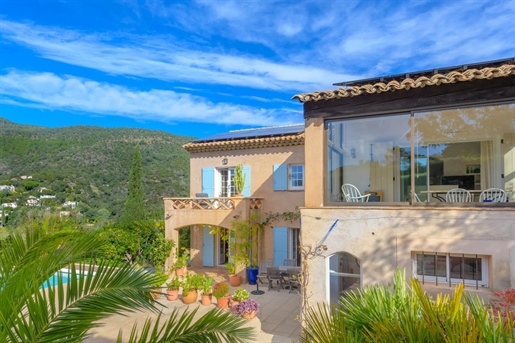 Nestled in Rayol Canadel, where the art of Mediterranean living takes on its full meaning. 
