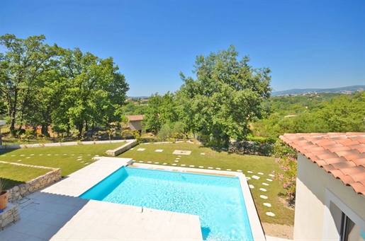 Close to Valbonne : situated in a quiet and dominant position with an open view, superb newly-built