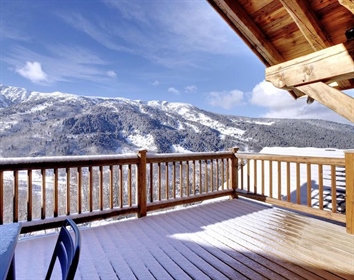 4-Bedroom Apartment With Panoramic VIEW

Nestled in a prestigious chalet, this beautiful a