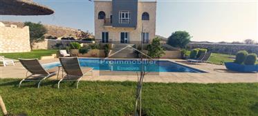 22-10-02-VMH Hermosa casa de huéspedes en venta en Essaouira, Terreno 2000 m² Sin Avna
