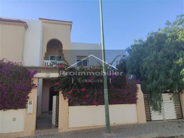 22-08-05-Vv Belle Villa de 256 m² à vendre à Essaouira