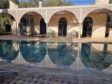 24-02-01-Vm בית יפהפה באזור כפרי של 216 m2 למכירה ב Essaouira Garden 2168 m2