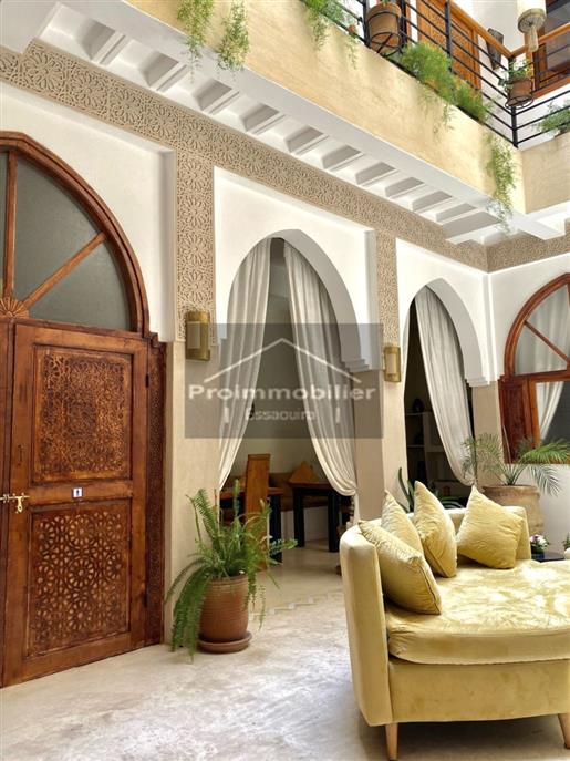 24-02-05-Vrmh Prachtig Riad Gastenverblijf van 400 m² Terrein 112 m²