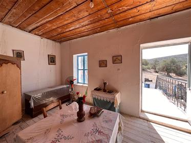 Traditional Cretan House with a large garden