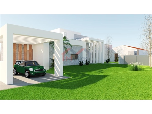 Land with approved project - Loulé