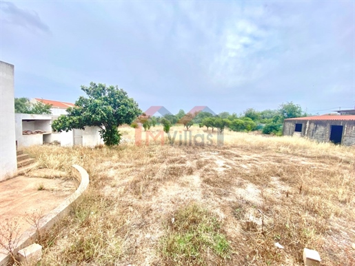Plot with old villa and approved project - Boliqueime