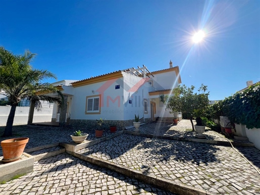 4 bedroom villa with pool, terrace and countryside views - Moncarapacho