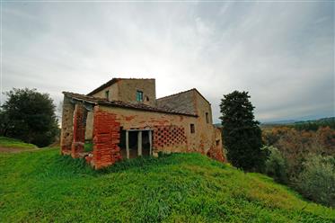 Incredible rustic in need of renovation - amazing location