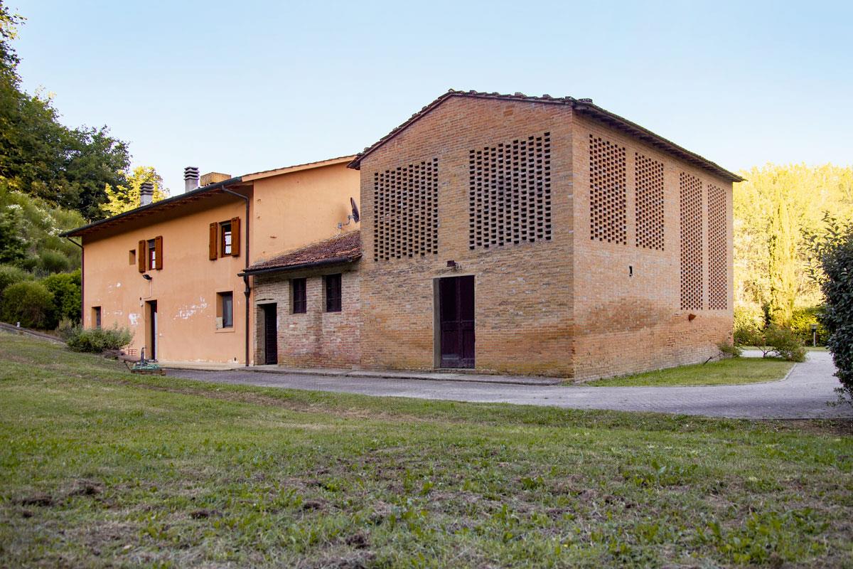 Finca con 4 propiedades