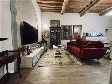 Odrestaurowany apartament toskański