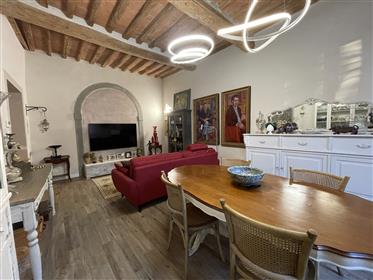 Restaurierte toskanische Wohnung