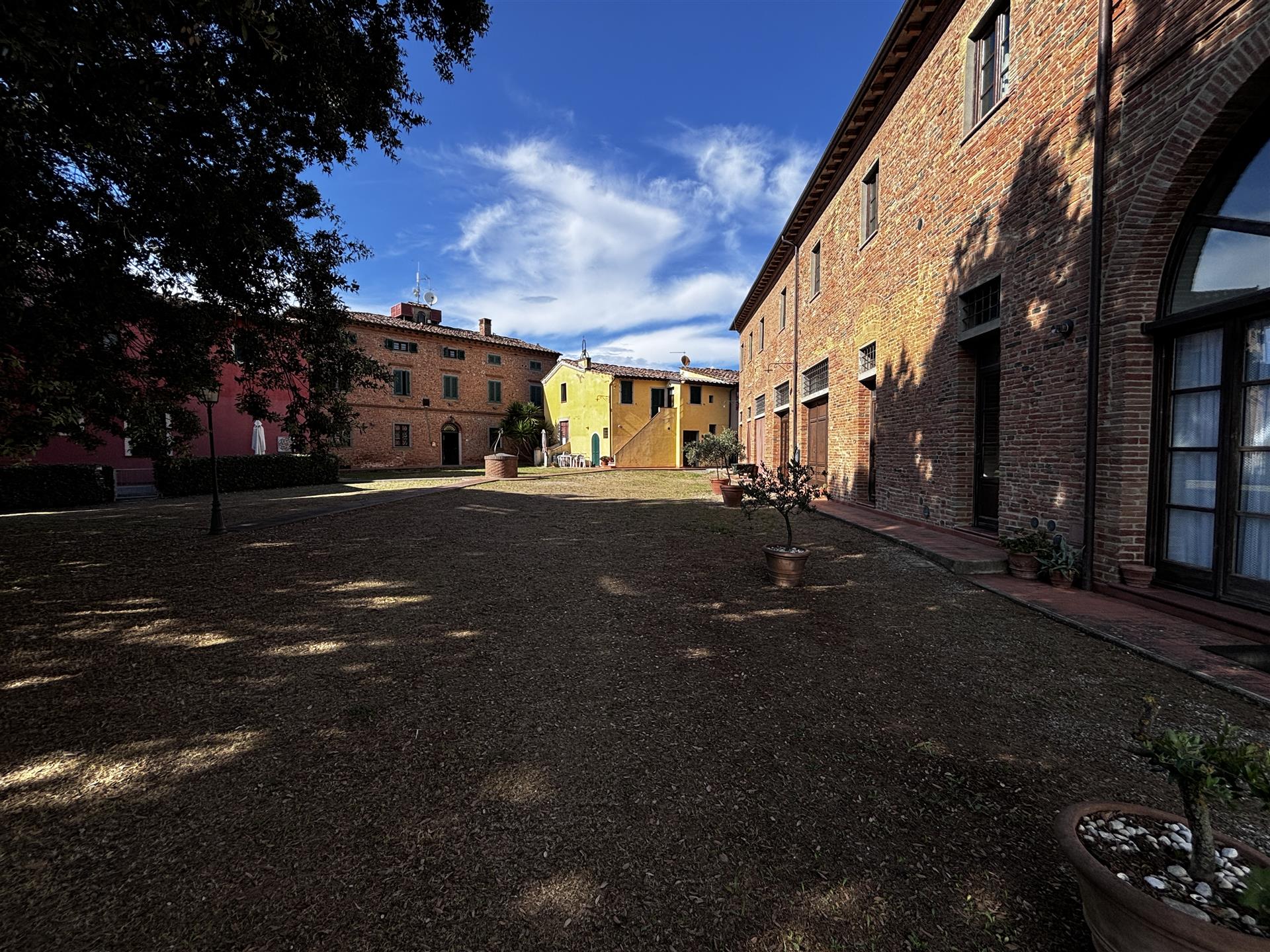 Tuscan Style apartment in a complex with shared swimming pool