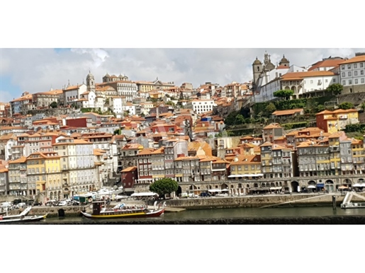 Excellent T2 Duplex in the Historic Center of Porto