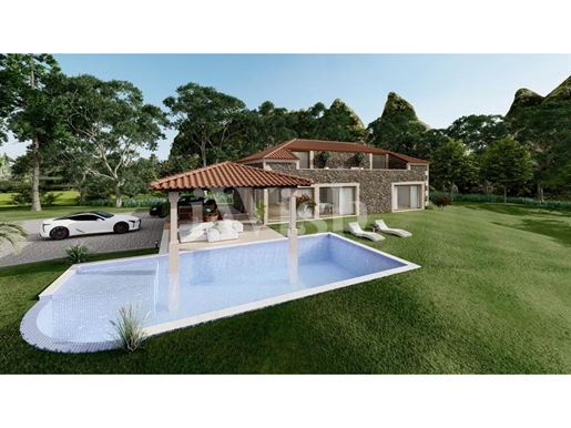 Luxurious Villa overlooking the River Miño in Vila Nova de Cerveira