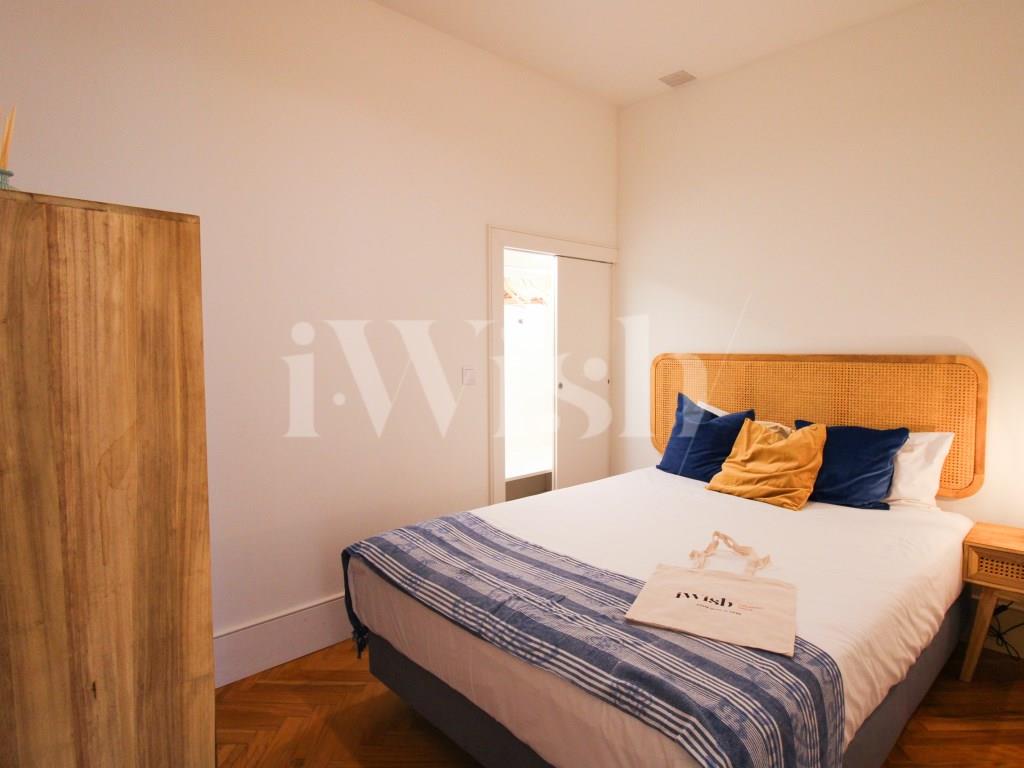 Renovated 1 bedroom flat in downtown Porto | Investment for Medium and Long Term Rentals