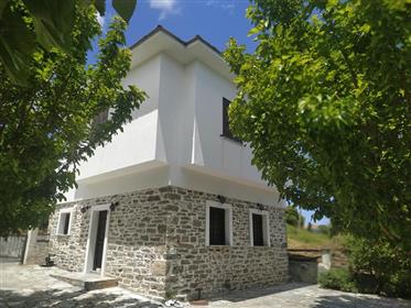 Traditioneel stenen huis in Zagora, Pilion