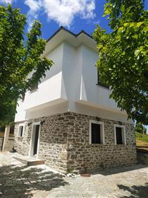 Casa tradicional de piedra en Zagora, Pelion