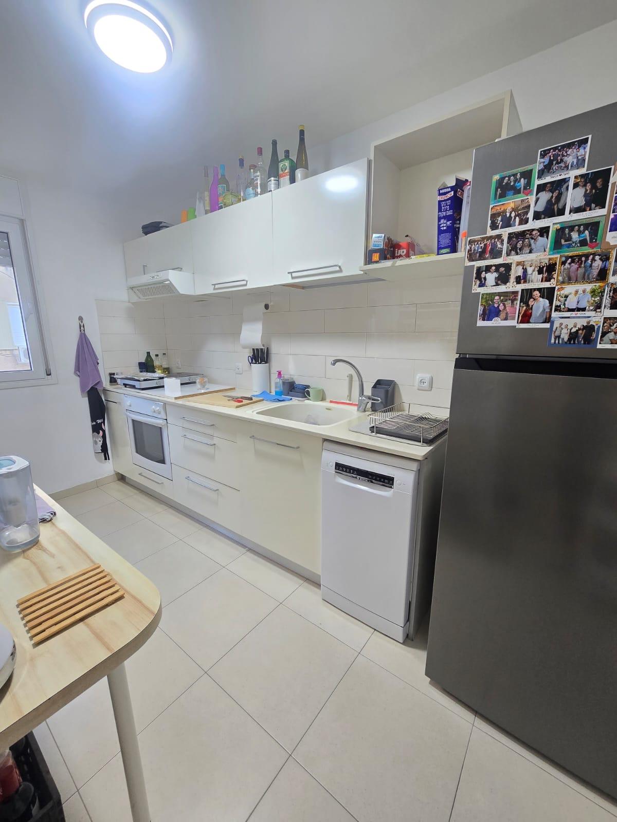 Purchase: Apartment (01543)