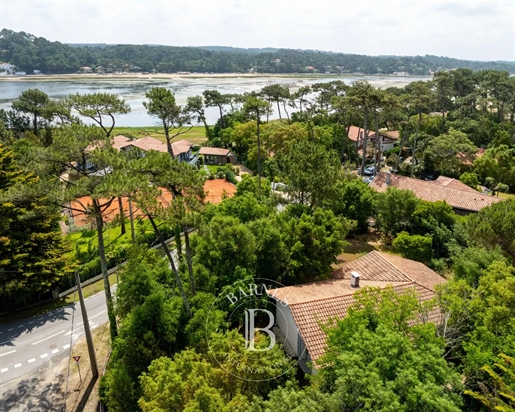 Hossegor, Lake View Property