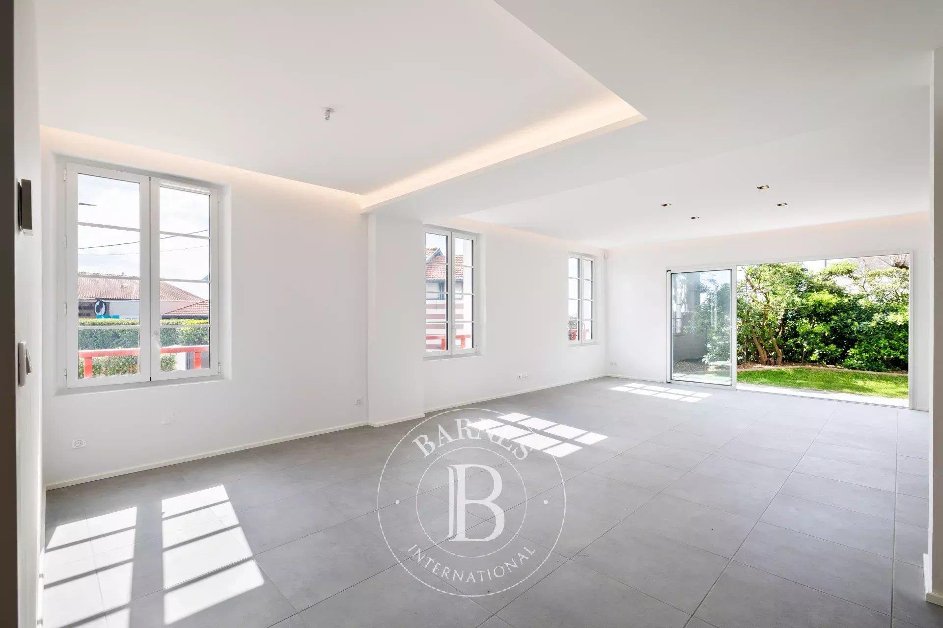 Biarritz - Beaurivage, Entirely Renovated Villa Of 235 Sqm