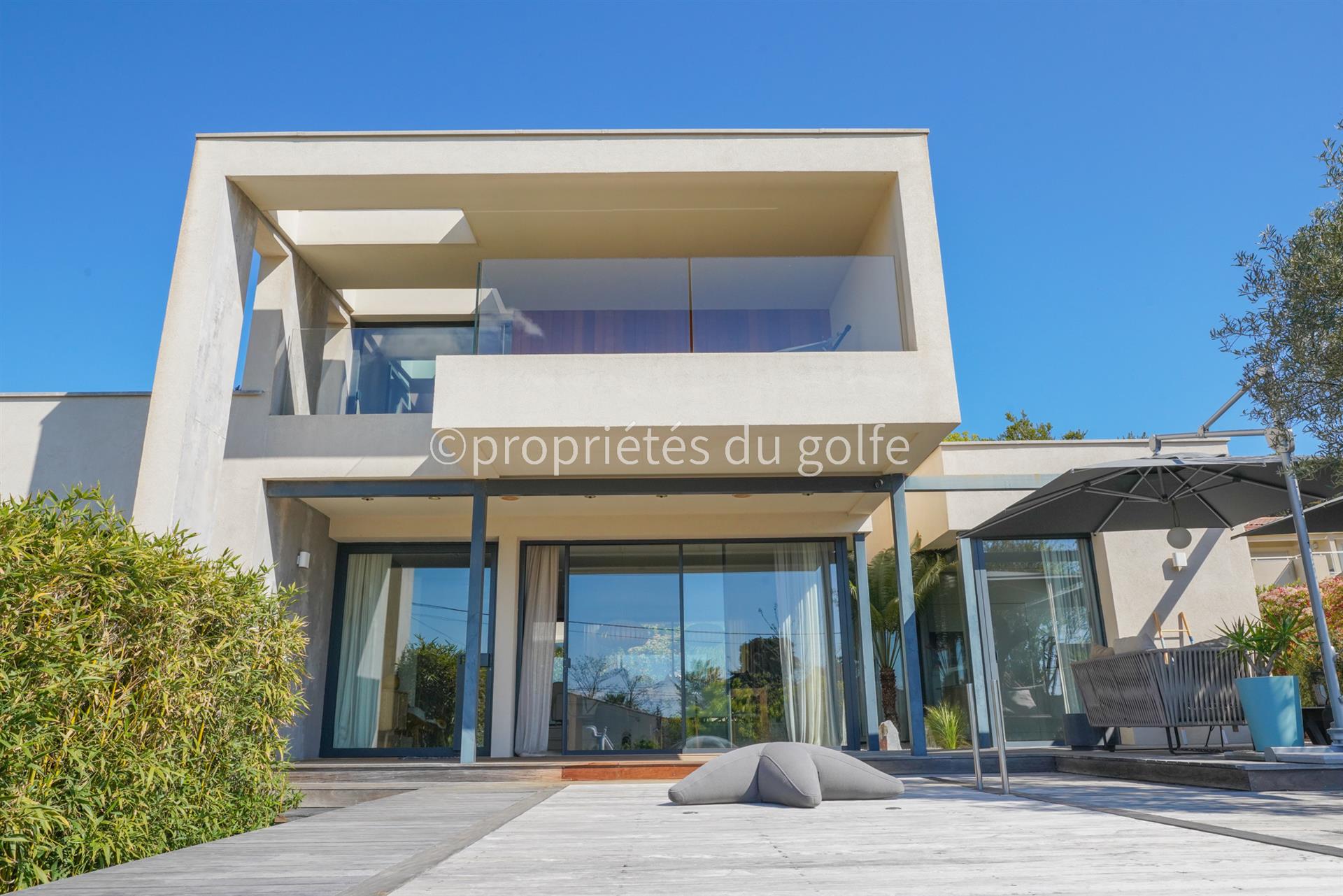 Sète, bas Saint Clair sur, lujosa villa contemporánea de 8 habitaciones,