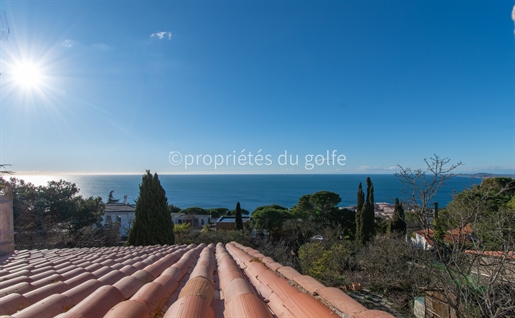 Sète, Mont Saint Clair south, 1660m2 property with panoramic sea view,