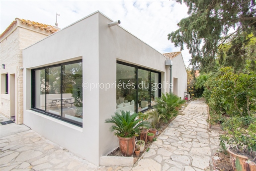 Sète, Mont Saint Clair, house of approximately 154m2 on 2220m2 of land
