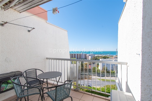 Sète, Corniche sector, 2-room apartment with sea view,